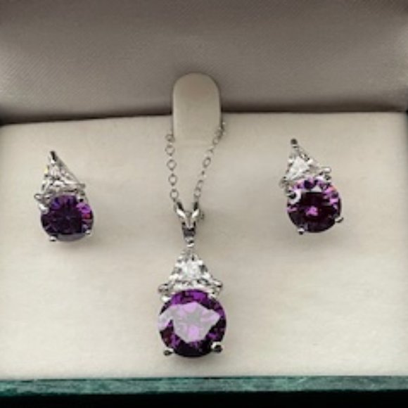 Suzanne Somers Purple and Silver Necklace Set - Picture 1 of 9